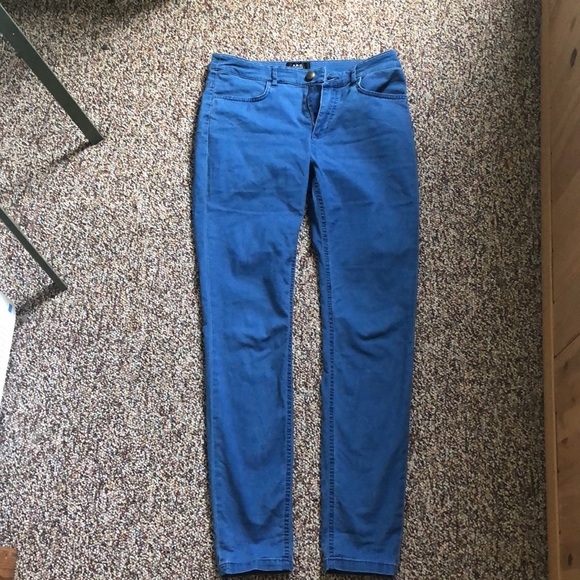 Donated - APC Jean minimal - Picture 3 of 7